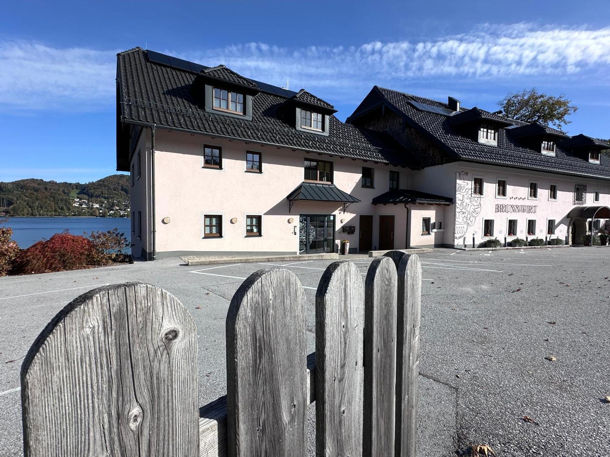 Brunnwirt Essen & Wohnen Fuschl am See Exterior foto